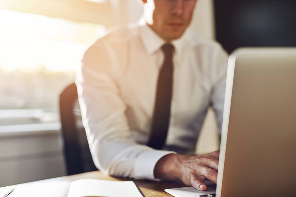 5 motivos para tirar o CRECI definitivo de corretor de imóveis